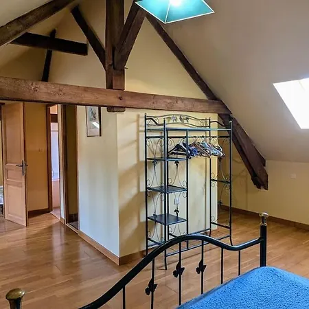 Nyaraló Familial En Pleine Foret Mouliherne