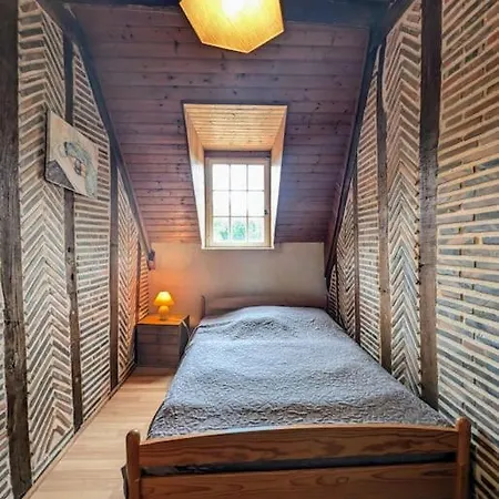 Familial En Pleine Foret Mouliherne