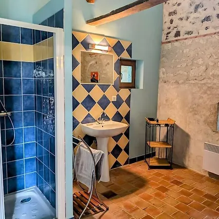 Familial En Pleine Foret Mouliherne